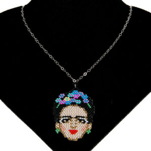 Collar Flor de Rostro